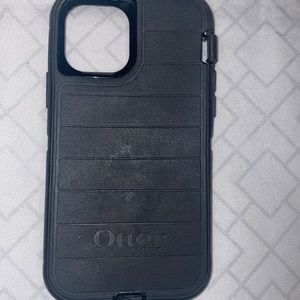 Black outer case .